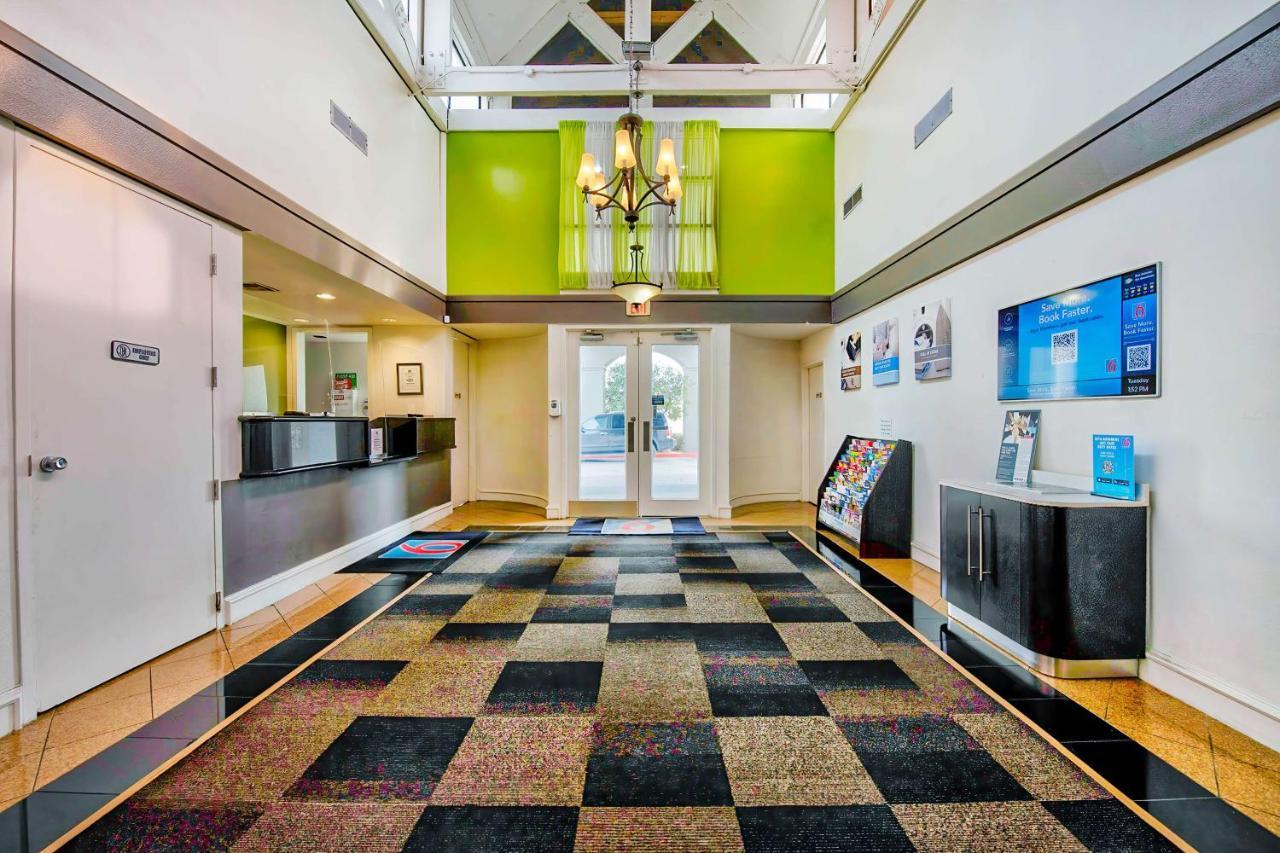 Studio 6-San Antonio, Tx - Airport Eksteriør bilde